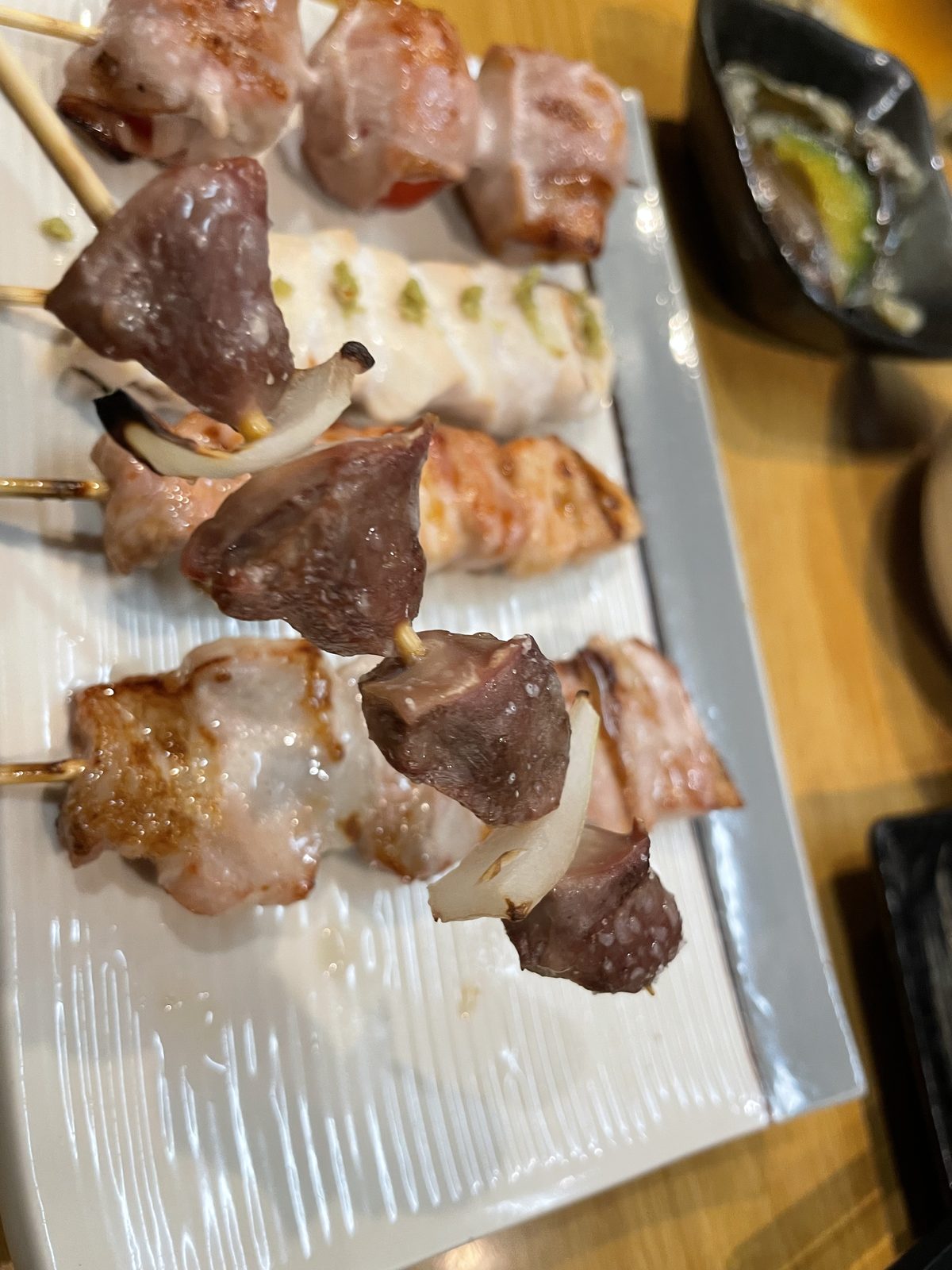 20:37 — 오마카세 다섯 꼬치
